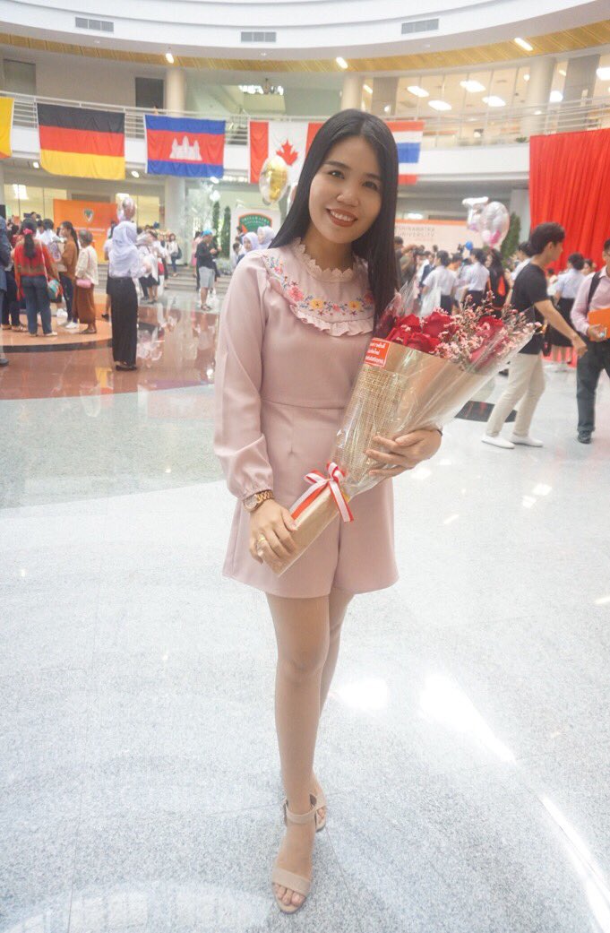 ถ่ายรูปไม่เป็นก้องี้แหละเนอะ 5555