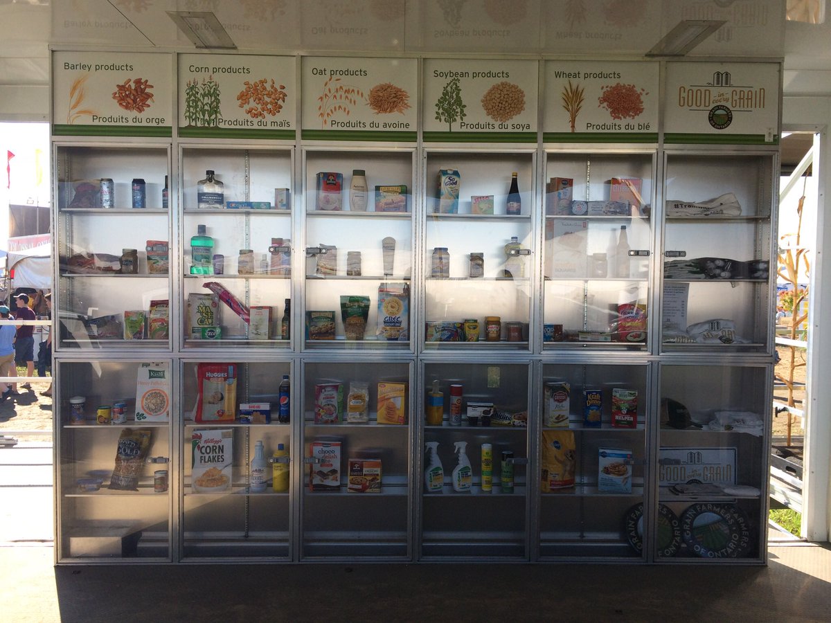 GoodinGrain's tweet photo. The suns shining and the muds drying at this years @IPM2018 Stop by to see where Ontario grains go after harvest in our wall of grains #GoodInEveryGrain #IPM2018 #harvest #enduses https://t.co/JCv1Z4WDpa