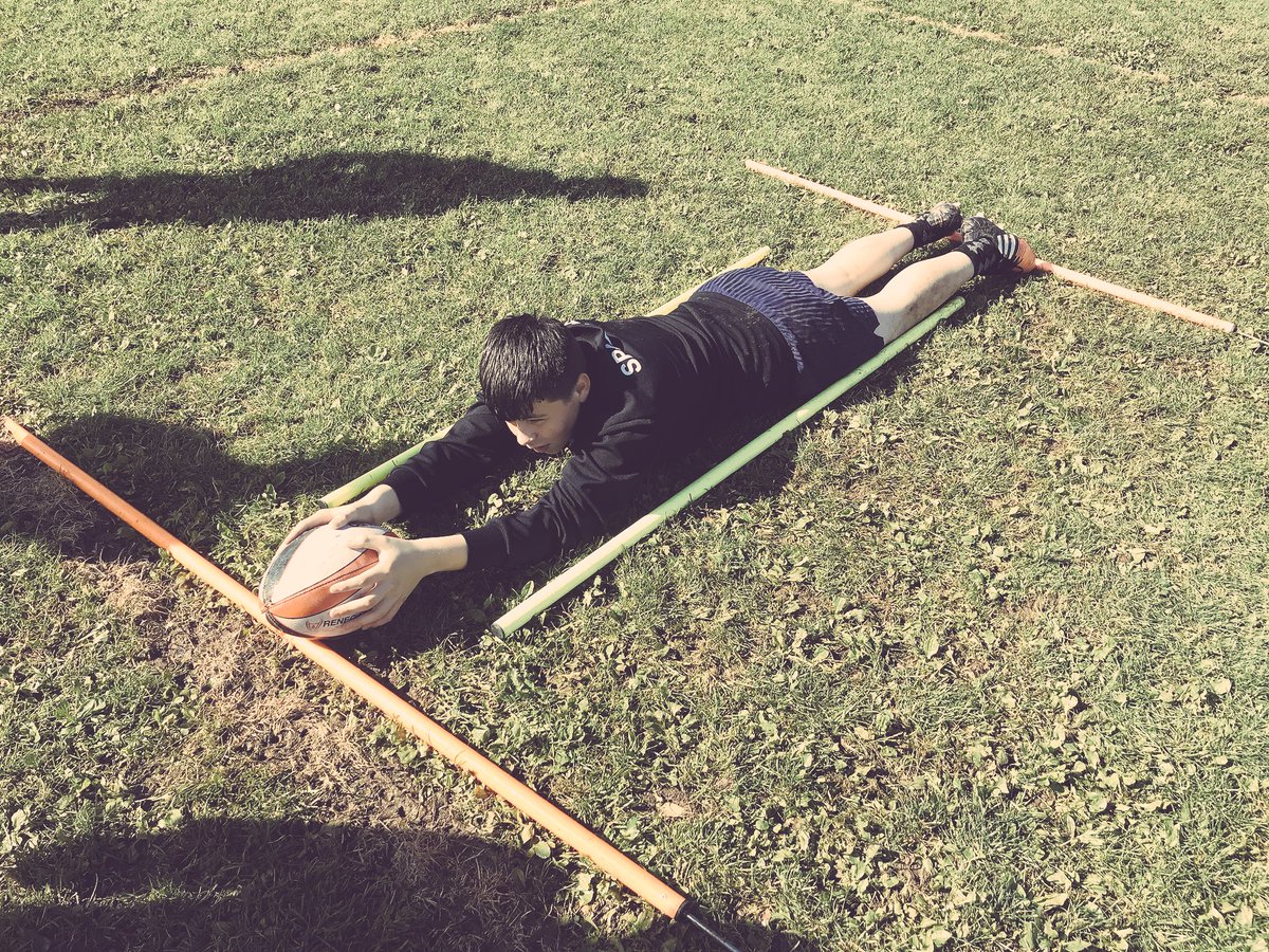 MrAyres_StJ's tweet photo. Kian doing a great job of displaying and explaining the importance of the pencil present at the breakdown today.  The Orange poles representing the back foot and offside lines whilst the Yellow poles representing the gate. #workinghardonthefloor #360roll #presentation #rugby 🏉 https://t.co/wZflkczTjm
