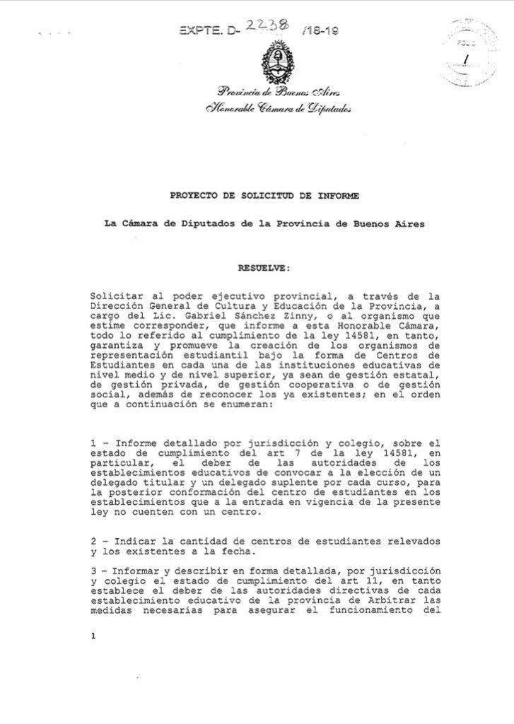 MiguelFunesA's tweet photo. Levantamos la organización estudiantil como herramienta en defensa de sus derechos. 
Junto a lxs compañerxs del @BloqueUc_FPV_PJ presentamos solicitud de informe para que el gobierno de Vidal garantice el cumplimiento de la Ley #14581. @FesNacional https://t.co/YVTrlDilq0
