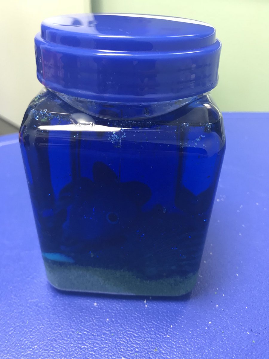 MrsMitchellSpEd's tweet photo. #aquarium #justkeepswimming #SpEdTeacher #FisforFish https://t.co/8LRhTrjMjL