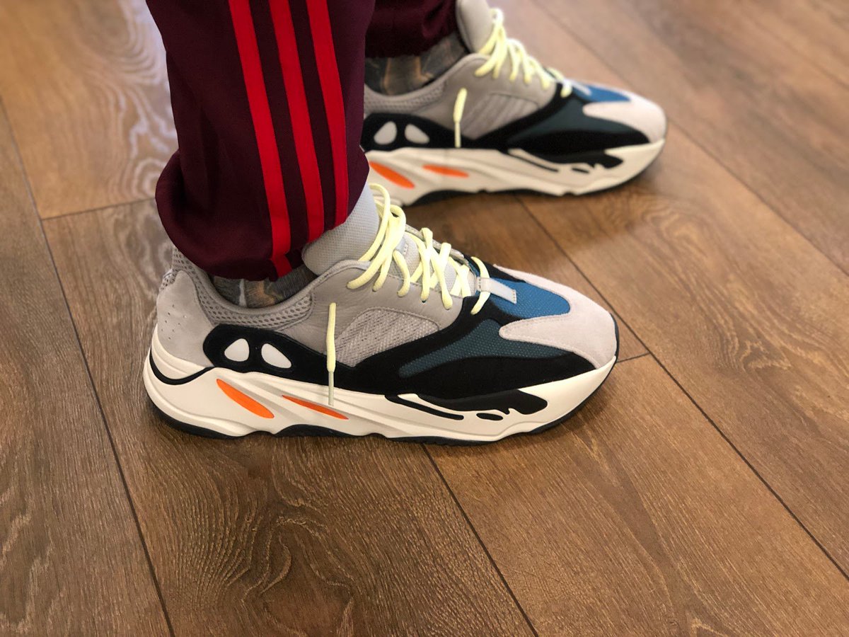 mbf24boutique's tweet photo. We have a size 13 now and more sizes in stock this weekend... Wave Runners on deck! #mbf24fashion #sneakerhead #sneakers #sneakerholics #sneakercon #sneakergallery #sneakersforsale 👟👌🏾 #adidas #yeezy #waverunner700 #fallfashion #stayfresh #restock #3stripes https://t.co/eZmSVco2pQ