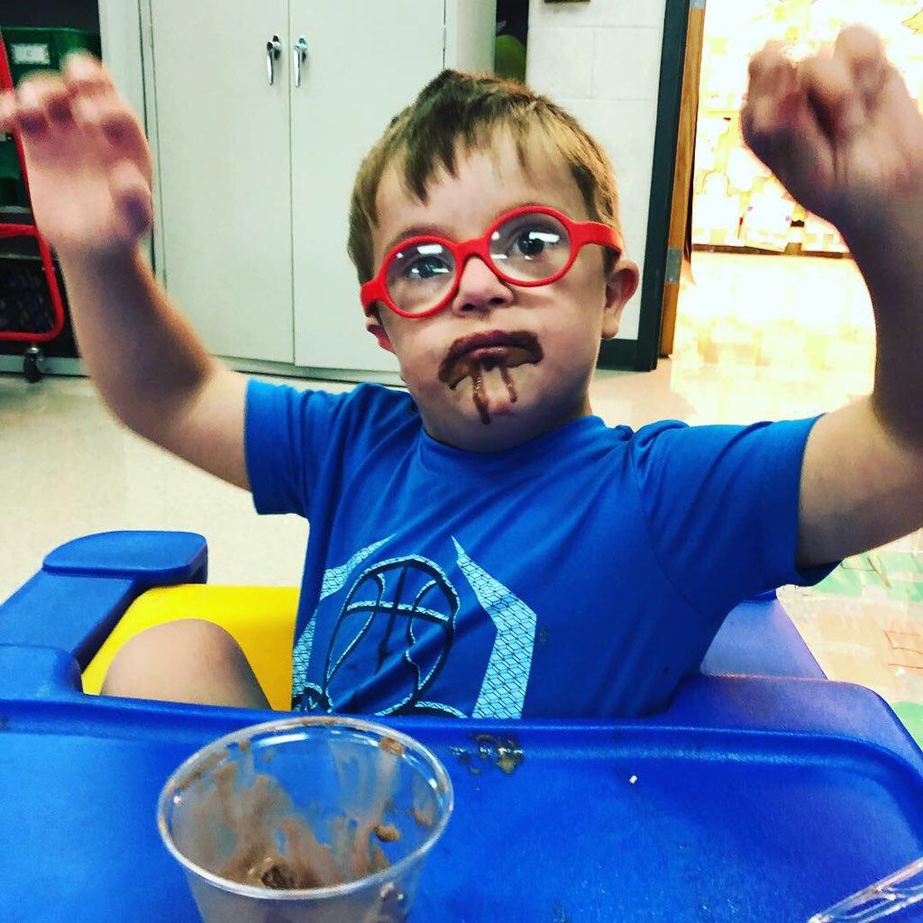 Cooperteachwsd's tweet image. #DUEleads graphing our favorite icecream flavor= eating icecream