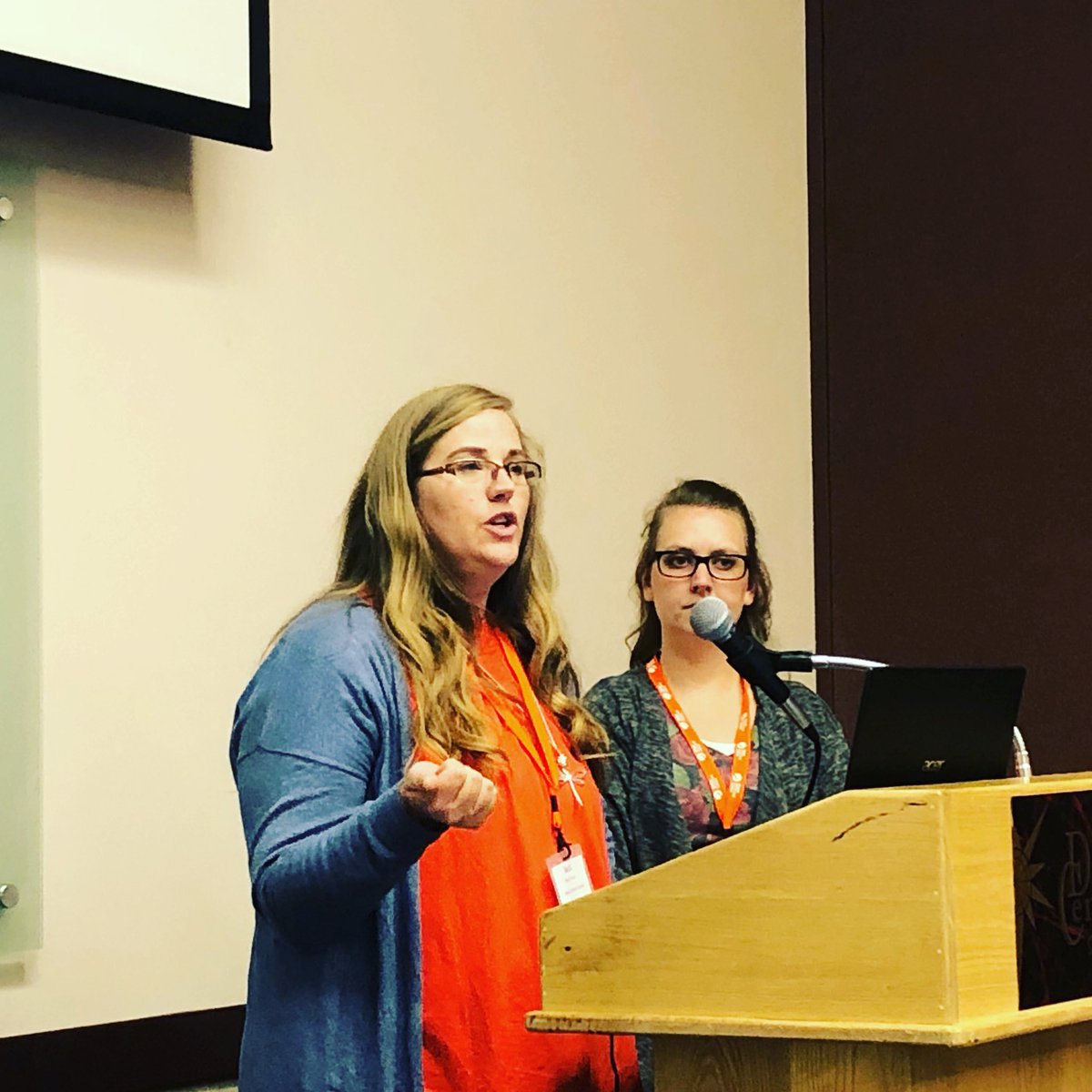ctochange's tweet photo. We have truly enjoyed the Utah Substance Abuse Conference in Saint George! Together we can save lives. #addiction #addictionrecovery #OpioidEpidemic #opioidcrisis #hope #detox #rehab #change https://t.co/tnJmqsnrS3