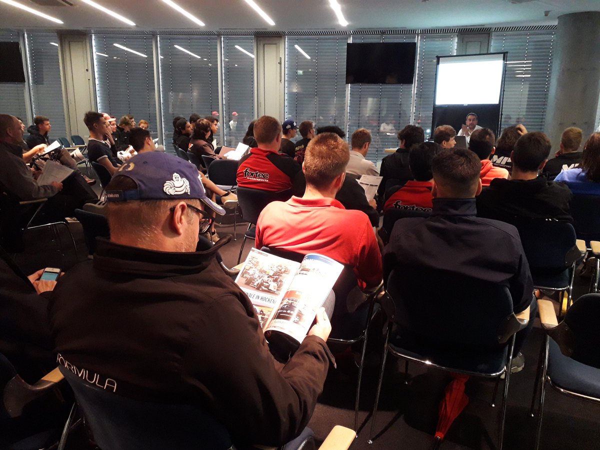 FRNECUP's tweet photo. 📚 Time for the Drivers Briefing - one of the rare occasions at an event when the #FormulaRenaultNEC field stay still... 😂 https://t.co/fxa2Y0BAcr