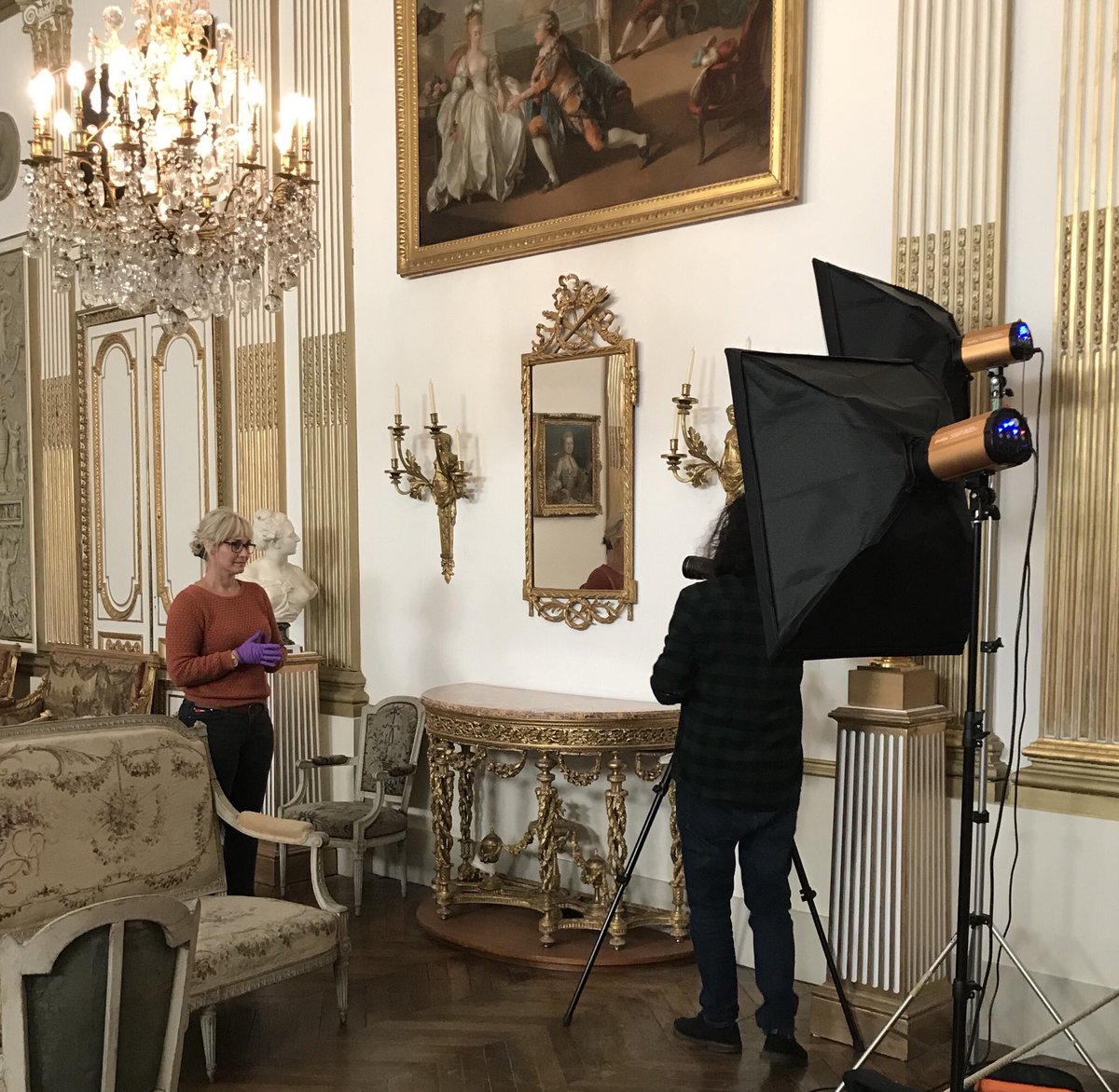 clairesholm's tweet photo. Many thanks to Howard,Julia and Jason for a super @artukdotorg photo shoot in the very beautiful galleries @TheBowesMuseum.  Definitely one of my most glamorous locations for a while😀 https://t.co/8jUttsWG5X