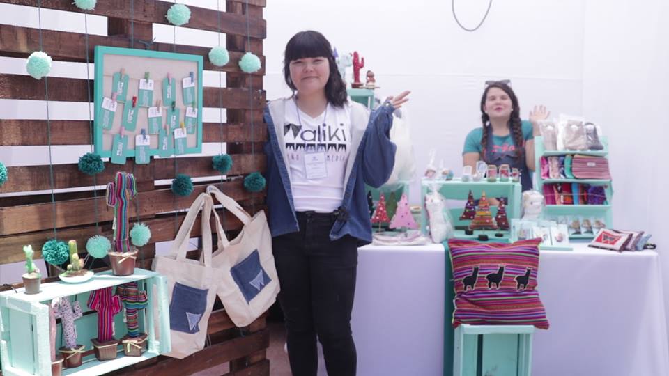 MuniArica's tweet photo. Jóvenes de #Arica dan vida a II versión de Feria Iniciativas Juveniles #FIJU 2018 #MuniArica #Vamospormas juventud https://t.co/PXCUz8GAj5 https://t.co/xP5LZvNih0