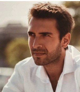 ben bu adama öliyrım geberiyrım😘😍😍😍