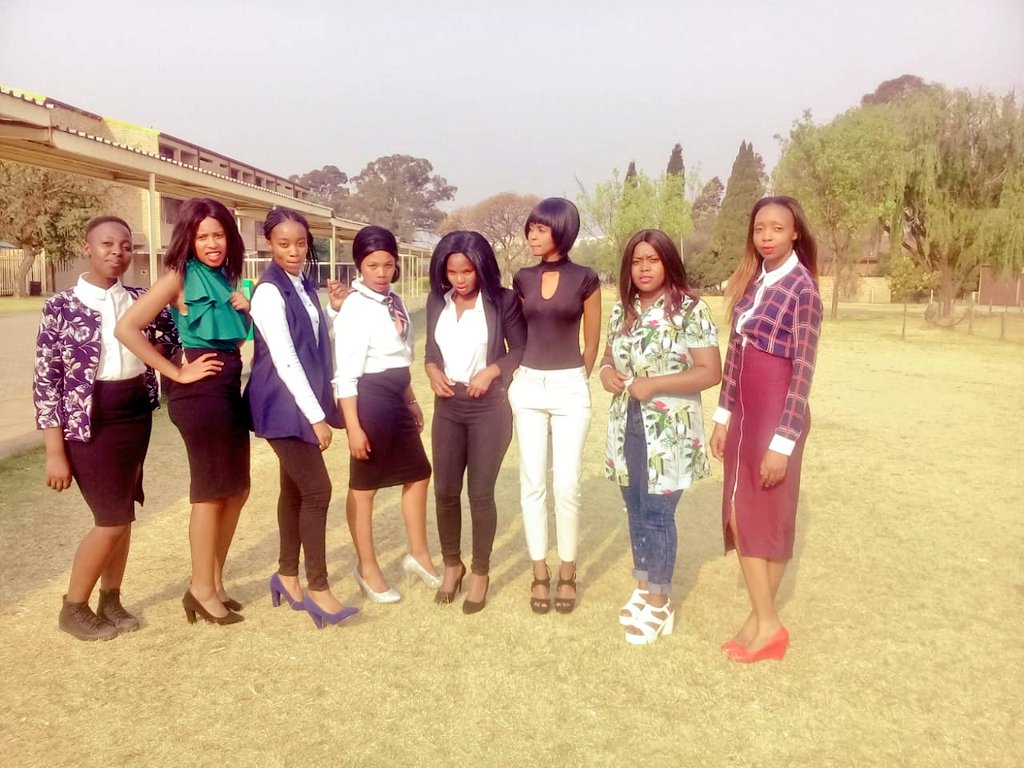 Lureaya_S's tweet photo. The video is made by us MARKETING STUDENT N6 @EkurhuleniEast @LetyLethiwe @Nqobile52708558 https://t.co/UPztOyDmaa
