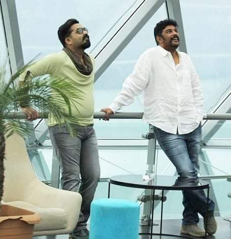 CinemaTweetz's tweet photo. #STR #Simbu &amp; #SundarC At #Georgia 

#STRWithSundarC @LycaProductions @aditi1231 @khushsundar https://t.co/hHlTFoxyPO