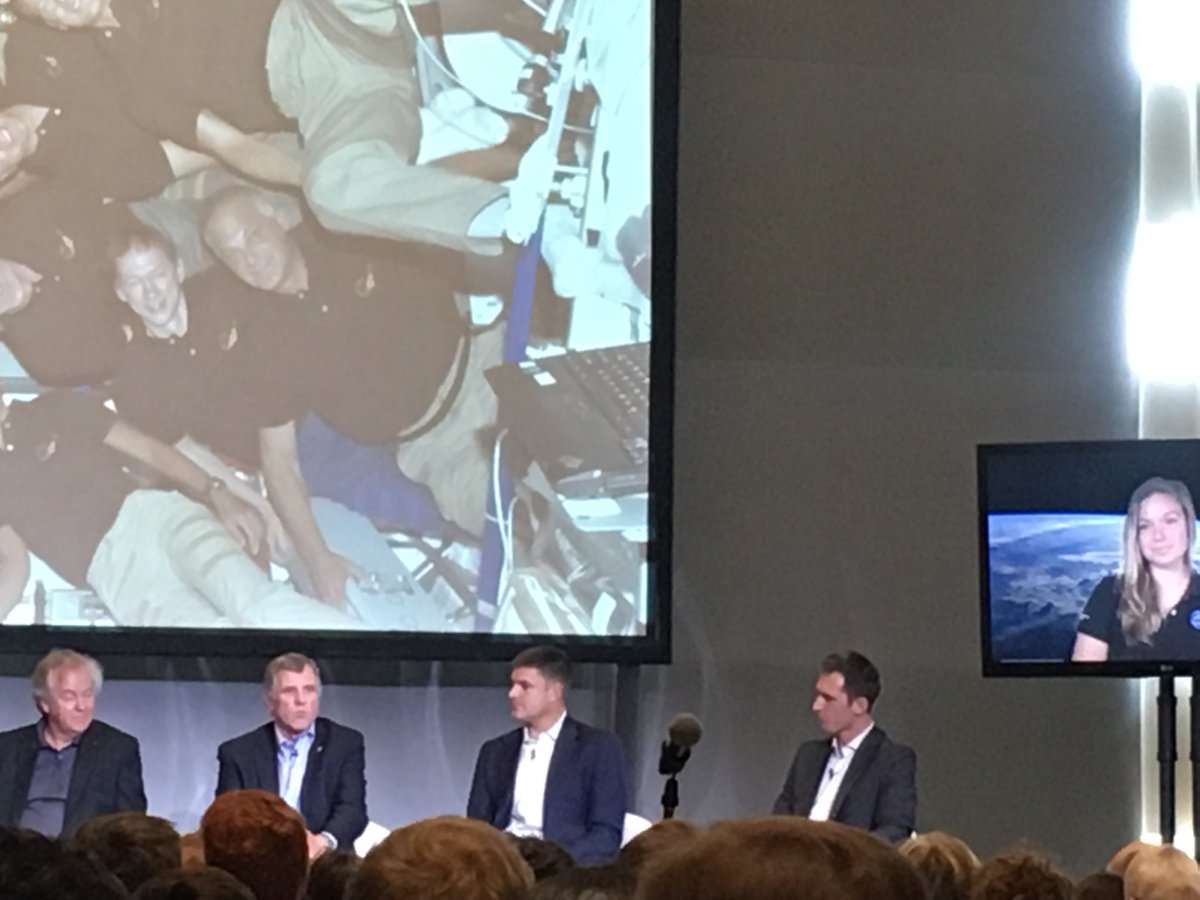 “Canada is a country that celebrates and welcomes diversity.” ⁦<a href="/AstroDaveMD/">Dave Williams - AstroDaveMD</a>⁩ ⁦<a href="/csa_asc/">Canadian Space Agency</a>⁩ ⁦<a href="/uOttawa/">Université d'Ottawa | University of Ottawa</a>⁩ ⁦<a href="/uOttawaEdu/">uOttawa Education</a>⁩