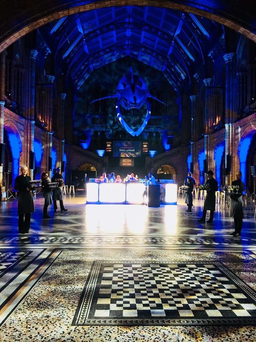 NHM_VenueHire's tweet photo. .@SBCGAMINGNEWS were here for #BOSweek last night! Delicious catering from @SeasonedEvents, production by @WhiteLightLtd and the stunning bar was provided by @BashBars in Hintze Hall. #ESILondon #ESIHallOfFame https://t.co/5BYnxDDNLl