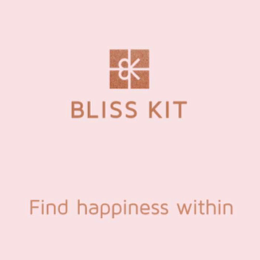 Blisskitbox's tweet photo. When you need an attitude adjustment sent to your doorstep, the quarterly #BlissKitBox delivers. #findbliss at: https://t.co/mU0T4v4Vav https://t.co/t338X8uFGD