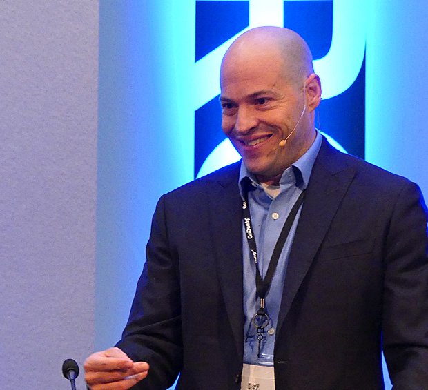 It’s a unique experience when you can give a Keynote and stick around to learn about Digital Assets and Blockchain. Thank you <a href="/DNJournal/">DN Journal</a> <a href="/mergeshow/">🅼🅴🆁🅶🅴</a> 
dnjournal.com/archive/lowdow… …