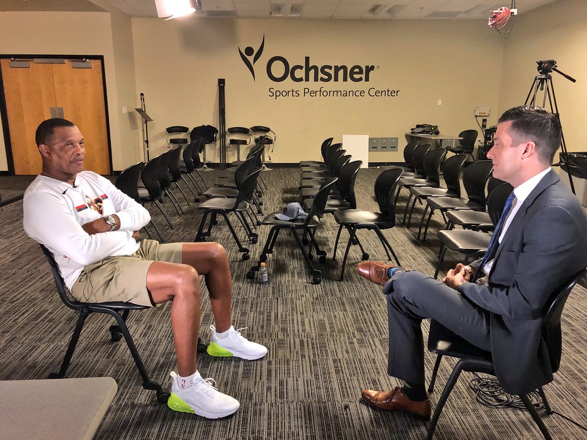 breakingnonews's tweet photo. #Pelicans training camp starts Monday so we’ve dedicated @wdsu 
Sunday evening Hot Seat to all things 🏀 
I sit down with Alvin Gentry to talk about:

AD’s future in NOLA
Western Conf expectations
Elfrid Payton &amp; Julius Randle breakout seasons
Young Alvin’s super 70’s attire! https://t.co/2oiFAYbsTl