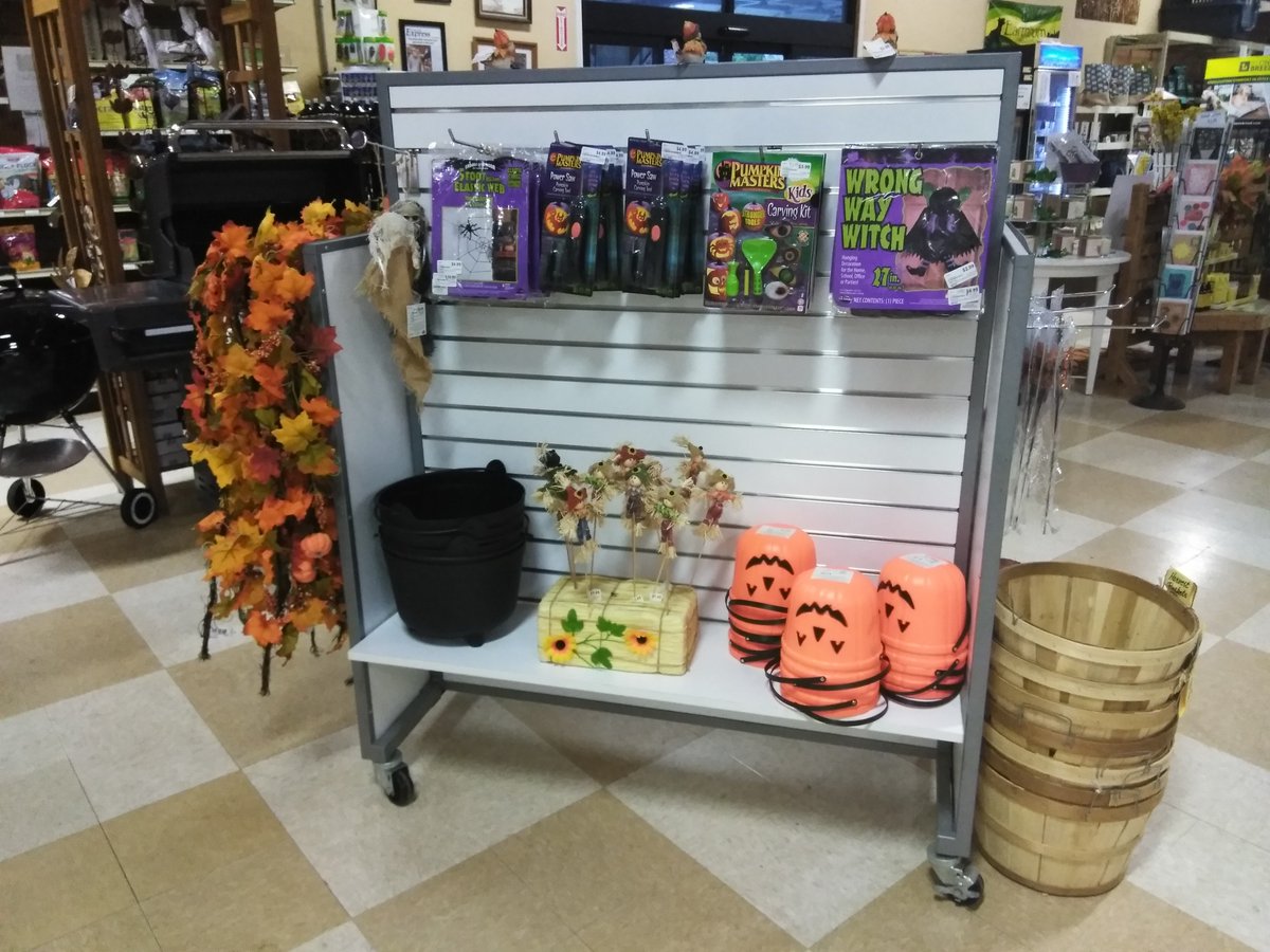 RosedaleMills's tweet photo. We are having tons of fun with all the new fall products hitting the shelves! Come on over to Rosedale Mills we have something for everyone! Here is a sneak peek! https://t.co/sbRPBGzi9G