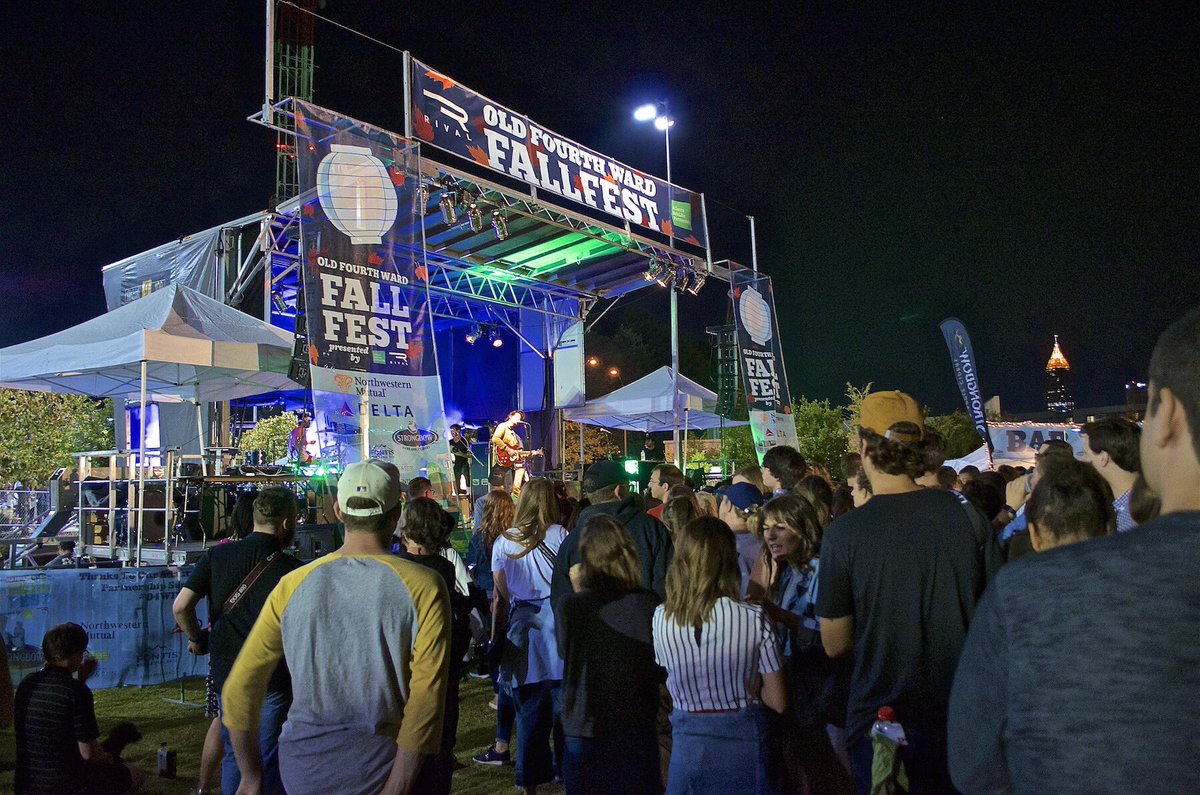 o4wfallfest's tweet photo. See y'all tomorrow 👋 #O4WFF2018 https://t.co/UsqJpkGsZh