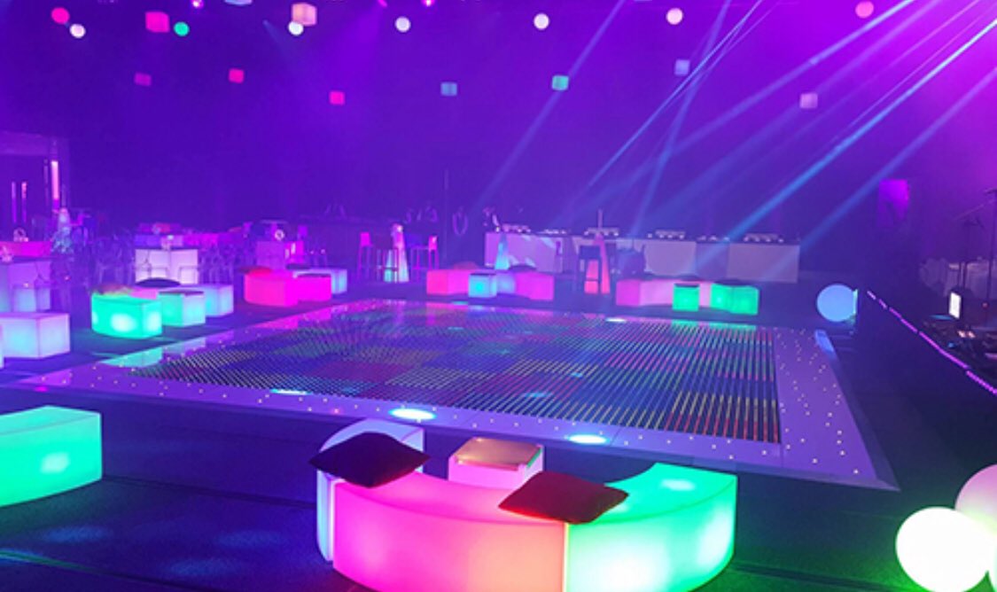 CustomSkyline's tweet image. SPECIAL OFFER RUNNING ALL SUMMER LONG!!!!!!!!!! ————————————-
💥Full Bar (w/ Ice-bin)
💥3 Lounge areas
💥3 Round tables
💥12 Chairs for the tables
💥10 High-Top tables
————————————-
ONLY $1,899
#led #ledparty #ledevents #ledlights #event #events #eventrentals #eventplanner