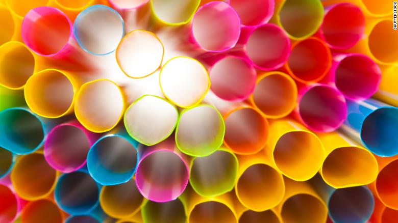 CNN's tweet photo. California bans plastic straws in full-service restaurants -- unless customers request one https://t.co/XTdRtb0c1C https://t.co/yksZnCGiQH