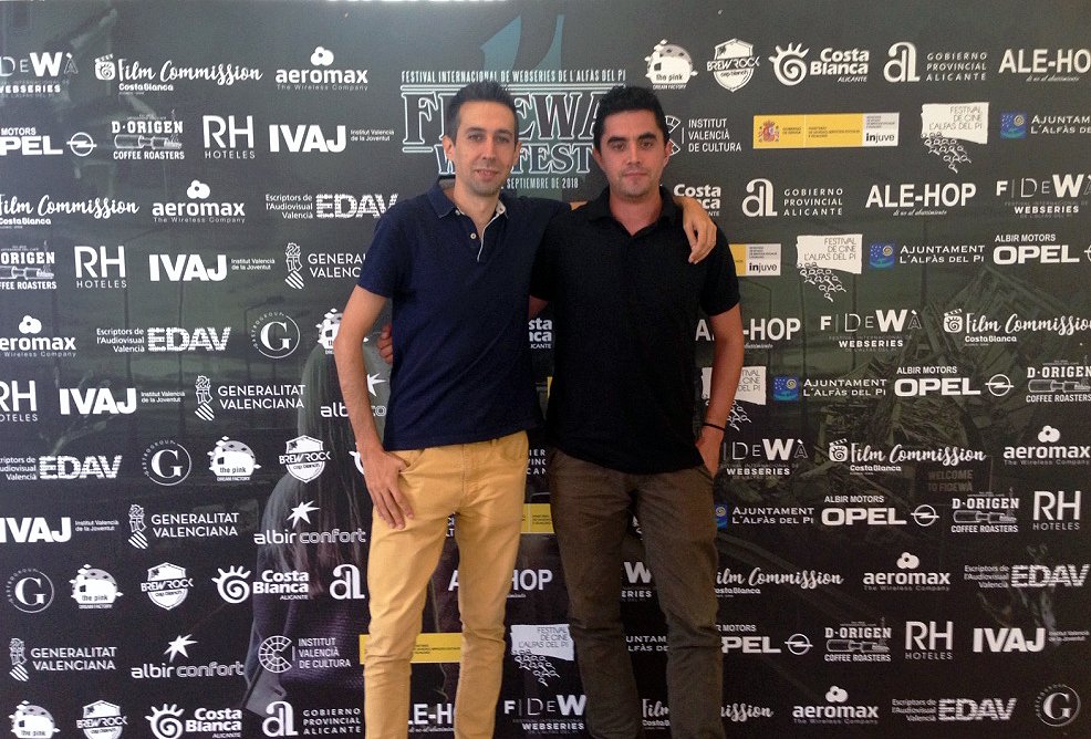 Fantástico fin de semana en <a href="/Fidewa_WebFest/">Fidewa Web Fest</a> junto a toda la gente de las webseries que ido conociendo a lo largo de estos años con mención especial a @carlinos_serie y a la última propuesta de <a href="/porcobravu/">Porco Bravú</a>: Peter Brandon. Todo un placer haber participado en esta 4ª edición.