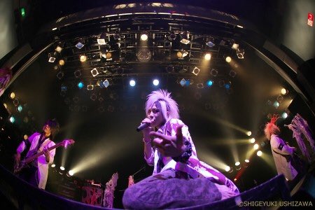 97094 tweet picture