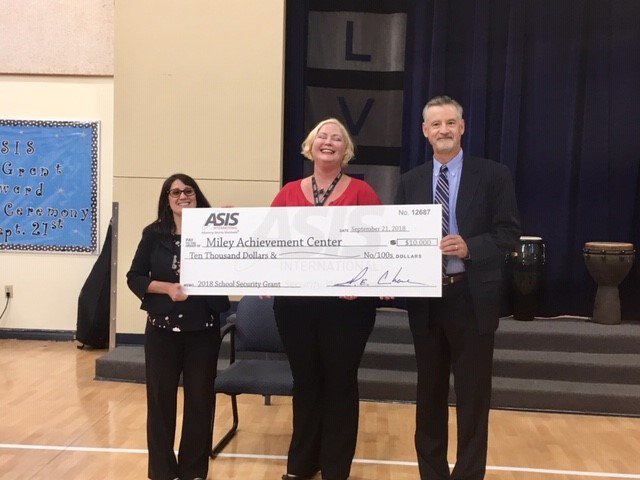 ASIS_Intl's tweet photo. Scenes from today's #SecurityCares School Security Funding Competition ceremony at Miley Achievement Center. Special thanks to @AxisIPVideo and @Gapidemic for donating products, and @DrLindaFlorence for leading the committee https://t.co/8IrGrS141q https://t.co/mMAlSxsTXb