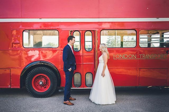 PatAzzy19's tweet photo. When you don’t even have to cue your couple to smile like they’ve got an inside joke, because they always smile like that... so many inside jokes happening with these two 😍⠀
:⠀
:⠀
:⠀
#twocheeks #twocheeksstudio #bellevilleweddingphotographer … https://t.co/KVR0Gimpmz https://t.co/sG3FOkZWm9