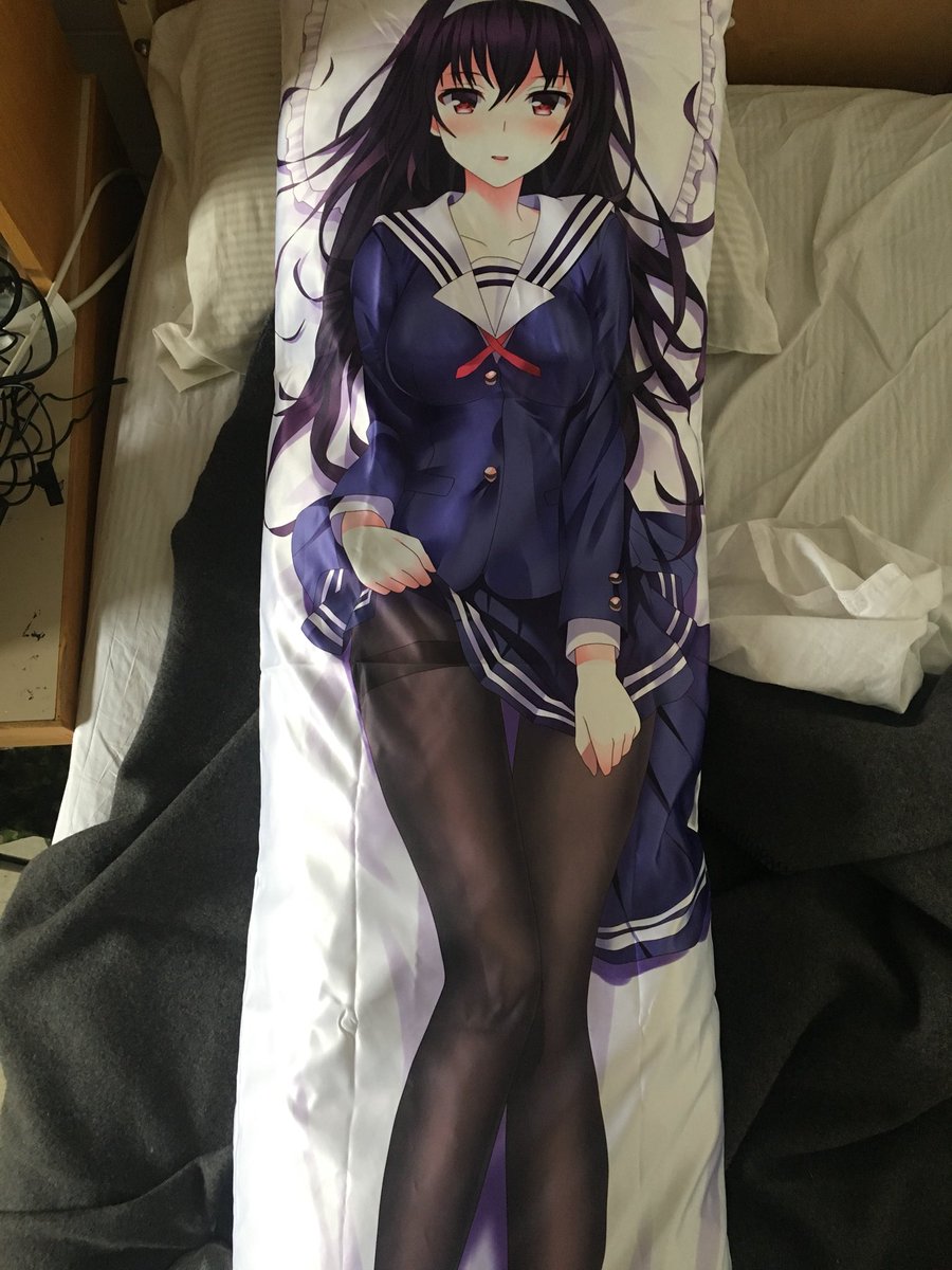 PteRiceball's tweet photo. I am officially married at 22 to an anime body pillow. This is the happiest day of my life. True love at its finest ❤️ https://t.co/DcMUgd0JO0