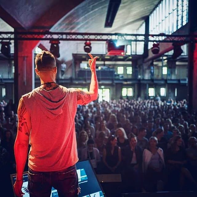 So excited to speak at the DNX Festival tomorrow in Lisbon! Who is there tomorrow? 🌍🤗 ift.tt/2I5a2M5