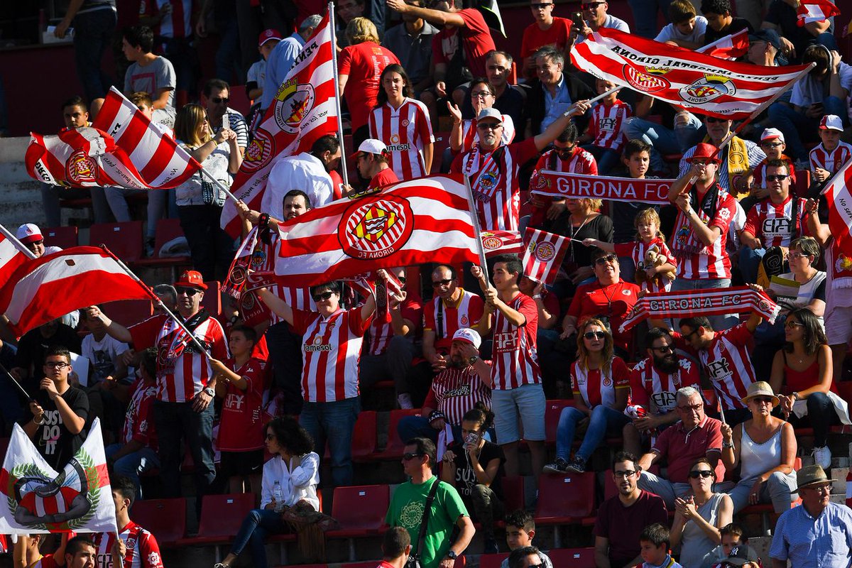 GironaUK's tweet photo. 🙌 The BIGGEST game of the season is on its way...

👑 We have a HUGE weekend's worth of previews billing up to the big occasion. 

🙏 Can we get to 2,500 followers before our clash with Barcelona? All RT's are hugely appreciated! #BarcaGirona #GironaFC. https://t.co/jvSzoDQEoL
