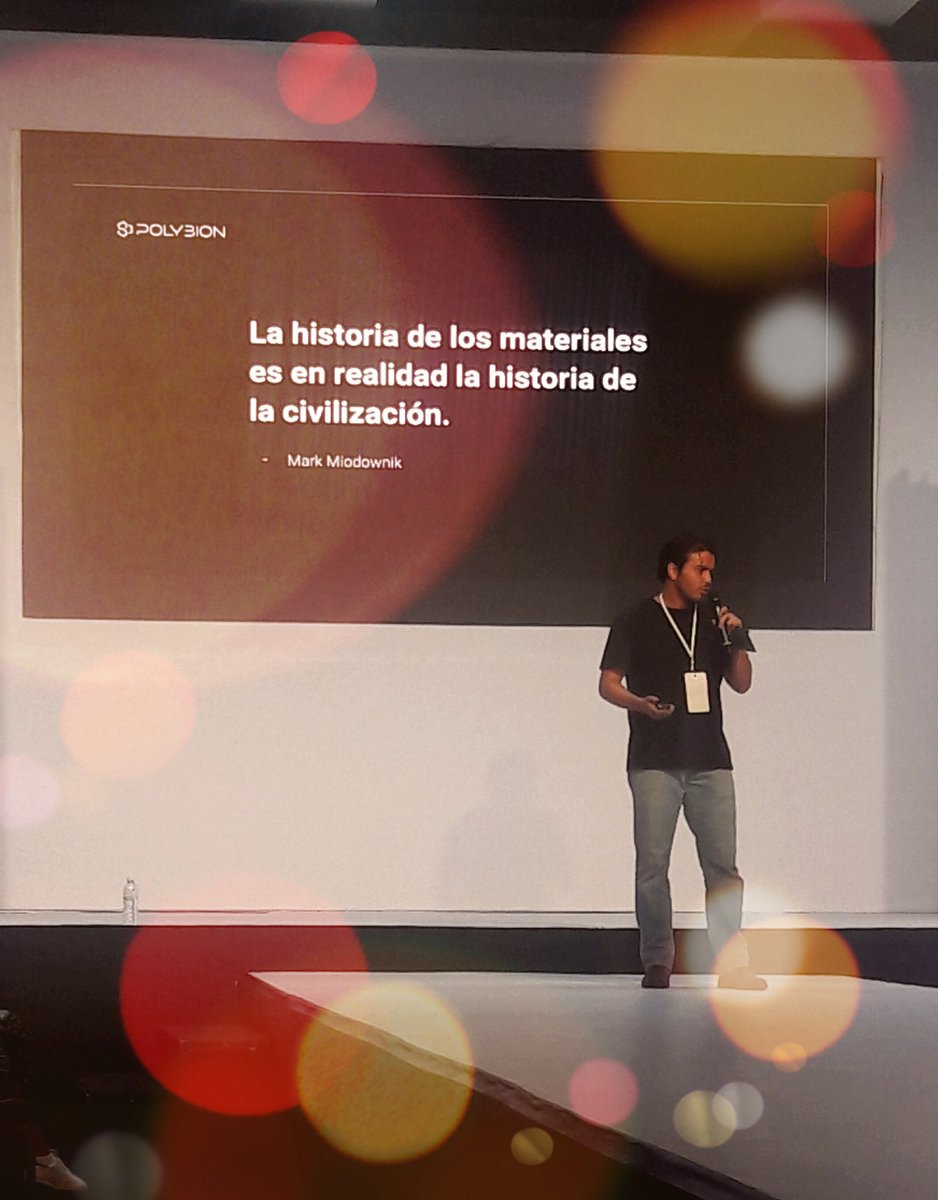 VEGANFASHIONMX's tweet photo. El Futuro es Vegan!
Por la paz, Por el planeta, Por los animales 🦁🐕
Vistete de amor! El vinculo Perfecto🐾
#veganfashionrevolution #compassion #fashionweek
#visteconsciente #ElFuturoEsHoy #veganfashionmx #vegano #animallover #animalsfriends #crueltyfree #Mexico #sustentable https://t.co/HtjmRfLbBP