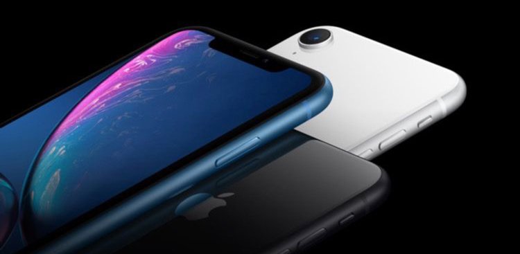 OrangeTN's tweet photo. #iPhoneXR, #XS, #XSMax: Les 3 nouveaux #iPhones de #Apple sont sortis  ! 📱

Retweetez si vous trouvez ça génial. 😍❤

#technews #iphonenews #iphonerelease https://t.co/DBIvZFL6I5