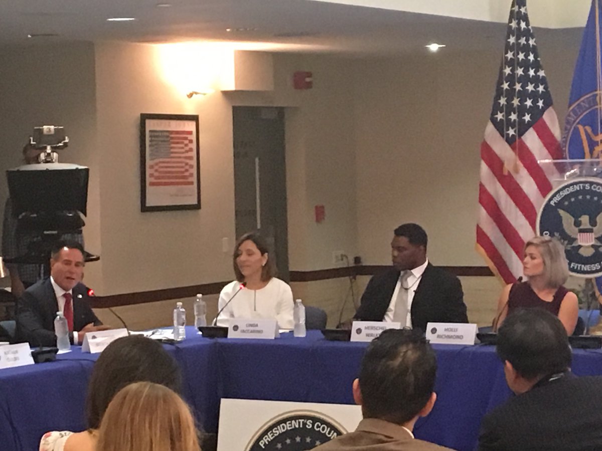 TheSFIA's tweet photo. National Health Through Fitness Day Honorary Chairman @HerschelWalker & @IHRSA Chairman Jim Worthington discuss #YouthActivity during today's @FitnessGov meeting.
#PassPHIT #PCSFN #HealthierAmerica #PromoteYouthActivity #Health #Fitness #HealthCare #PHITAct #NHTFD https://t.co/mwhzBrfSIp