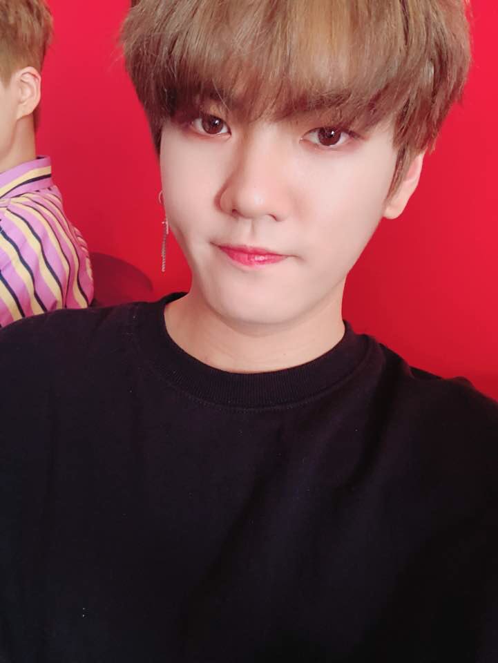 폴란드에서 ppp픽쳐! 📸
#환희 #Hwanhee
