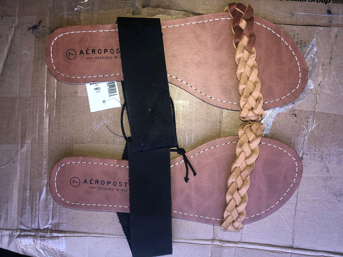 JoeUnchained's tweet photo. I get 1500pcs of this ladies slippers looking for buyers a pair is Ghc30 only https://t.co/uBqhh8FumG