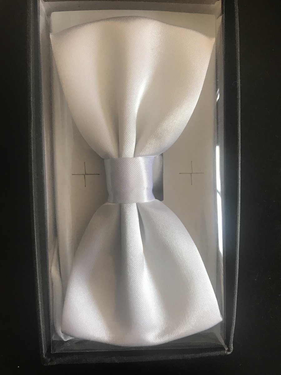 DougCoUK's tweet photo. Bow Ties 👔 
#Fashion #MensFashion #MensWear #Clothing #Formal #Like #follow https://t.co/Vw87cN2rjk