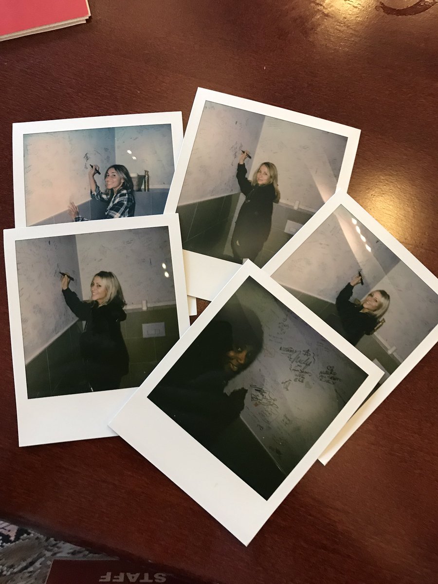 SheridanLH's tweet photo. Spending your Friday night working...it's okay though as I'm meeting All Saints #neverever loved my job more than I do right now https://t.co/NHy5a9R5Y0