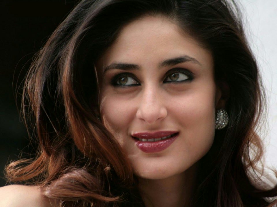 Sachin Datania:   Happy Birthday   Queen Of Bollywood, Kareena Kapoor...   