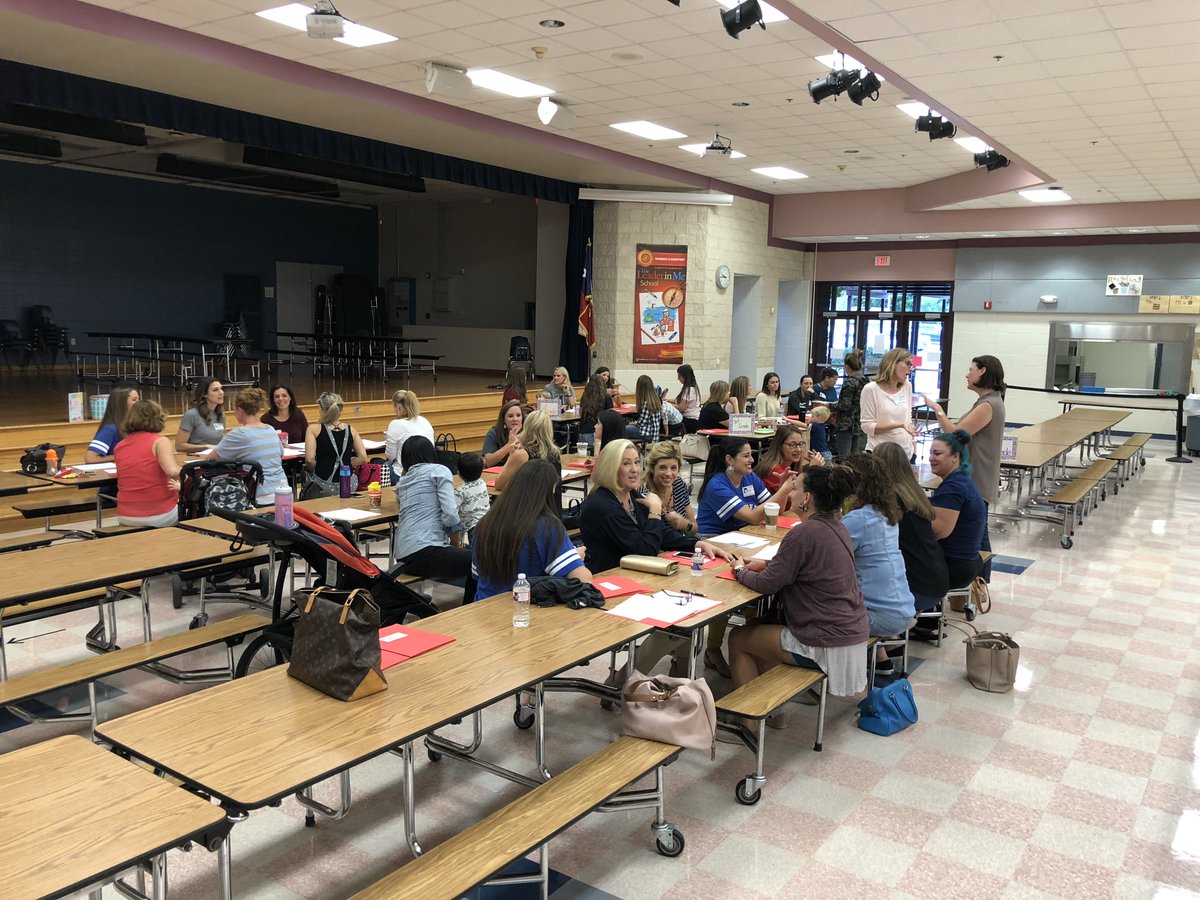 huebner_pta's tweet photo. Wonderful Homeroom Parent meeting this morning!  These are some powerful minds planning for another great year for each and every child at Huebner!  Thank you volunteers, we really couldn't do it without you!  ❤️ And a special thank you to @Farrell_FTW for organizing all this!! https://t.co/MfxtH7GBta