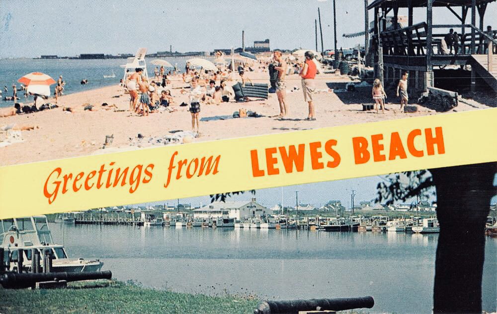 FirstStateFlea's tweet photo. Tomorrow is the day! #FirstStateFlea will be at Magee Farms in #Lewes, DE from 9am - 3pm. Stop by for some great #vintage items, #antiques, and #handmade goods! 🧜🏼‍♀️ | #FleaMarket #LewesDE #InDE #NetDE #VisitDE #VisitLewes #artisans #shopsmall #shoplocal #smallbiz https://t.co/cIFoQOpwz6