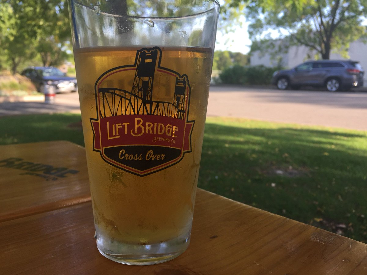 digitalqueenbee's tweet photo. {{NEW VIDEO}} They drank a lot of beer while Willy was on vacation @surlybrewing @LiftBridge @612Brew @indeedbrewing @mapleislandbrew https://t.co/Xzlc3111IP #genoproject #beer #BeerFriday #CraftBeer https://t.co/MARfnTnIli