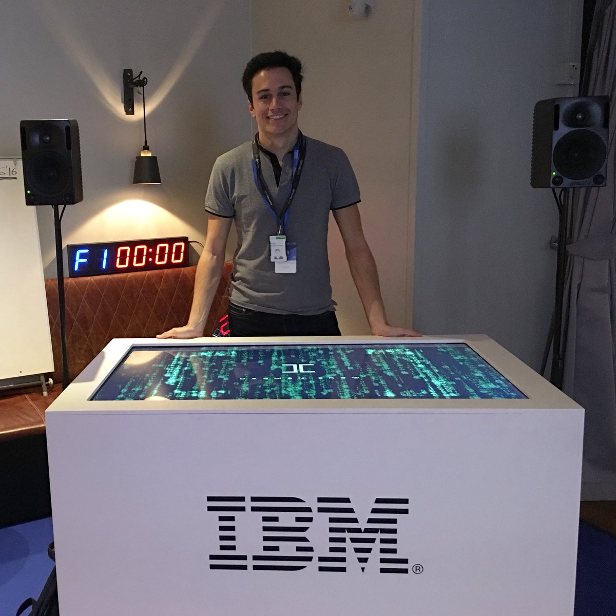 EnriqueITE's tweet photo. Do you have what it takes?🤓 Tras un evento estupendo en Estocolmo, el martes que viene nos vemos en el IBM Security Summit de Madrid! https://t.co/bpdb9hIh69 @IBMSecurity @IBM_ES #DaemonCrew #IBMSecuritySummitSTHLM #IBMSecuritySummitES https://t.co/yg7mQyDx65