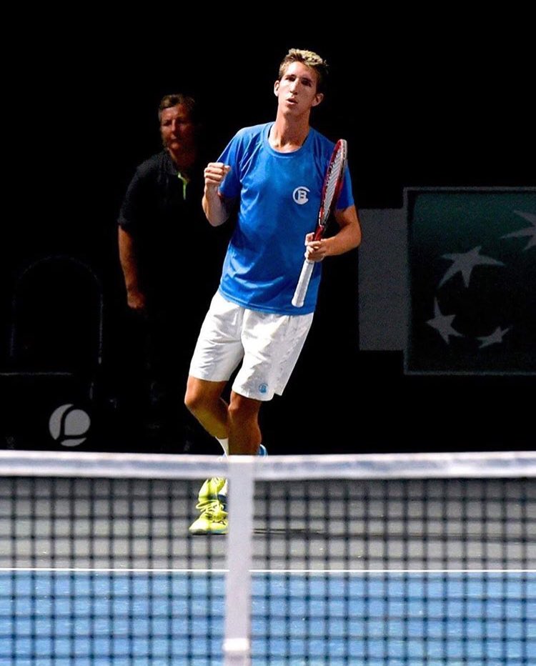 ASprugnoli's tweet photo. 👉Yannick Mertens👈 reaches the semi/finals in ITF France F18 👊🚊
#GoYannick 🔥💪 @YannickMertens 🇧🇪 #TCSinalunga 🇮🇹 #Tennis #ATP #futures #itf @TennisbelgeBE @LuxilonBelux https://t.co/1XguL3KuPM