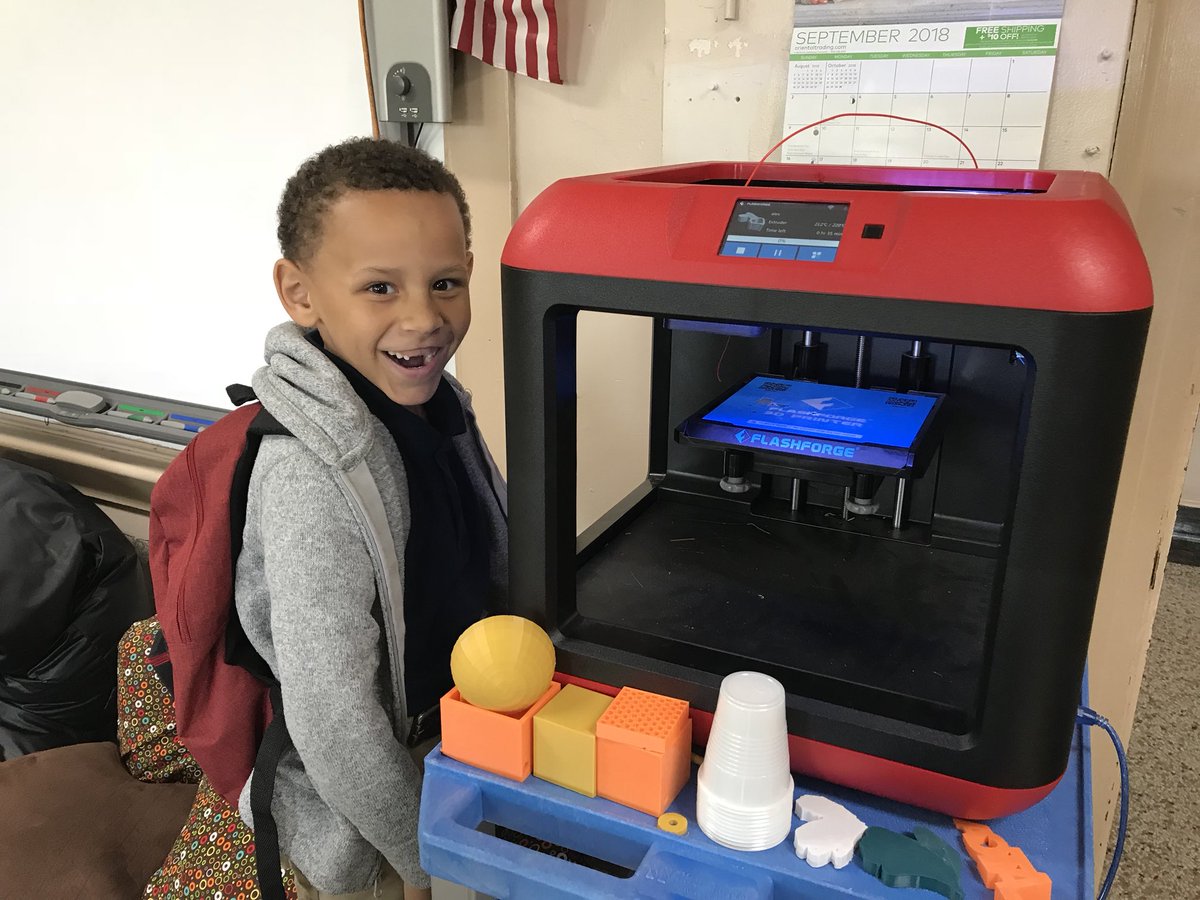 debbysager's tweet image. That look you get when you see an object you designed start 3D printing! #firstgrader #soexcited #3Dprinting #engineeringdesignprocess #lovemyjob #LATCAPride @LeeATolbertAcad @flashforge