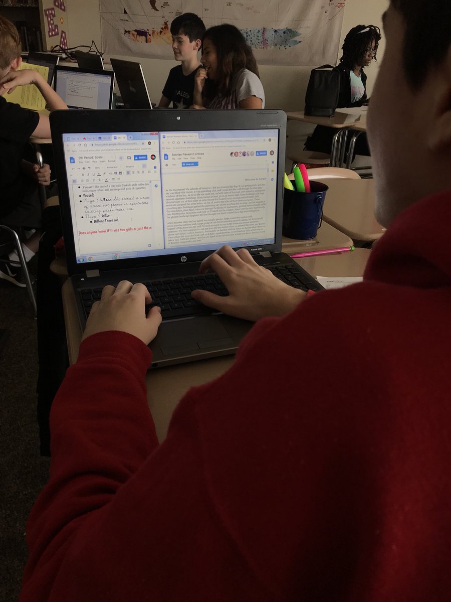 ms_whoamack's tweet photo. Collaboration has been conquered ✊🏼💪🏼 sharing our research by jigsawing it electronically! Look closely and you’ll catch a glimpse of how they cleverly help each other out without ever making a sound. Language Arts today was a whole bunch of #winning! https://t.co/iPsT2NXWnI