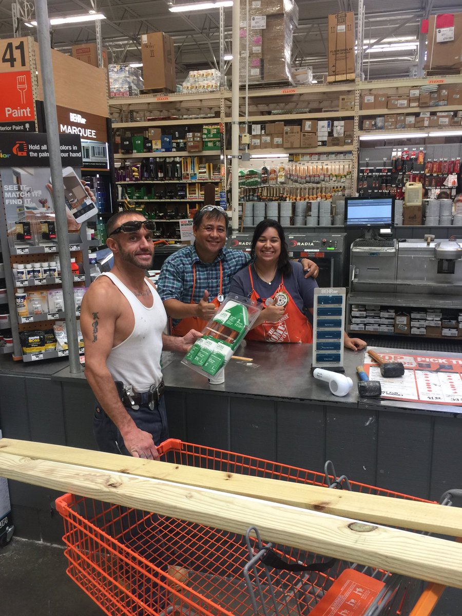 kawan15814705's tweet photo. Proud of my team at 6589 keep up the good work ⁦@tavares_gabe⁩ ⁦@StevenReynaHD⁩ https://t.co/3Do5bn0aqG