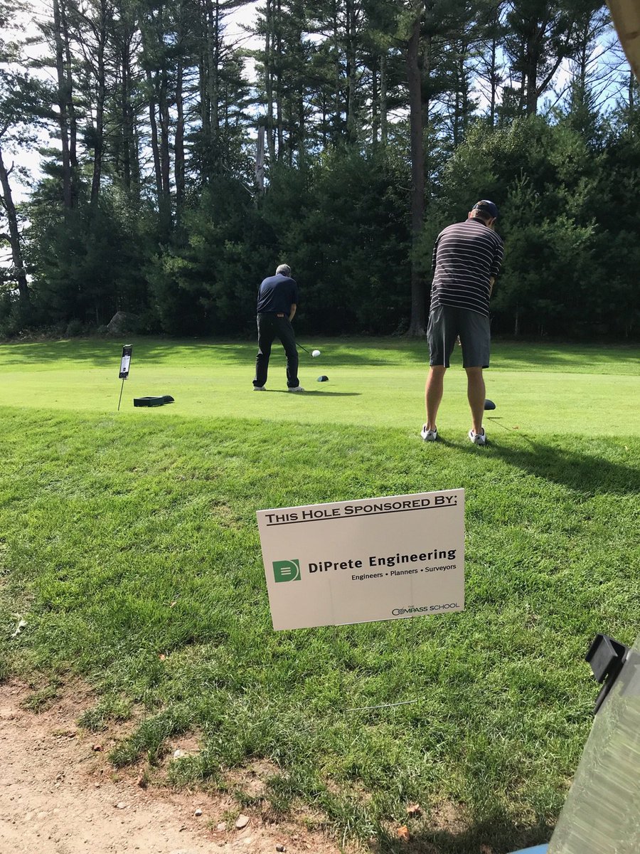 dipreteeng's tweet photo. Enjoying this sunny afternoon at #TheCompassSchool Golf Outing! https://t.co/Hj3YTf0Umv