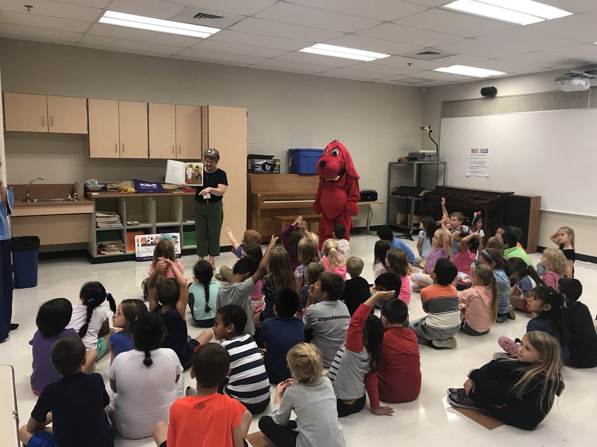 HanStElem's tweet image. @guthrielibrary visited first grade today for GOAL - Grade One At the Library. Clifford is always a hit! #getyourlibrarycard #books