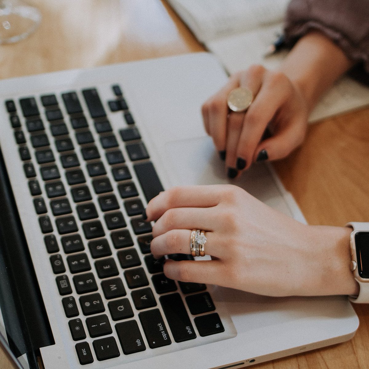 dalcoclosing's tweet photo. Hey busy mom! You can visit https://t.co/GnI61T7YUV and spend just a quick minute getting your closing in order. #DalcoClosing #ForSaleByOwner #Realtor #MomLife https://t.co/CXeNgfRAvR