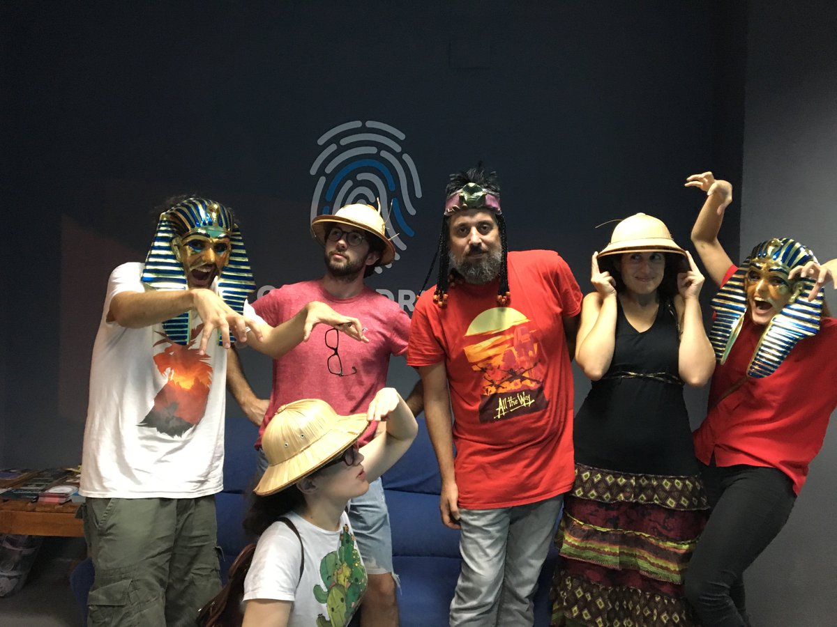 EscapeConundrum's tweet photo. Misterio de Merenhor descubierto por este equipazo de arqueólogos!Gran trabajo chicos escapando a tiempo de su maldición!Enhorabuena!¿Quieres viaja al Antiguo Egipto? https://t.co/b0s1EjpPgt https://t.co/ziGGtnsDqb